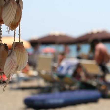 Hotel Anna تيراتشينا المظهر الخارجي الصورة