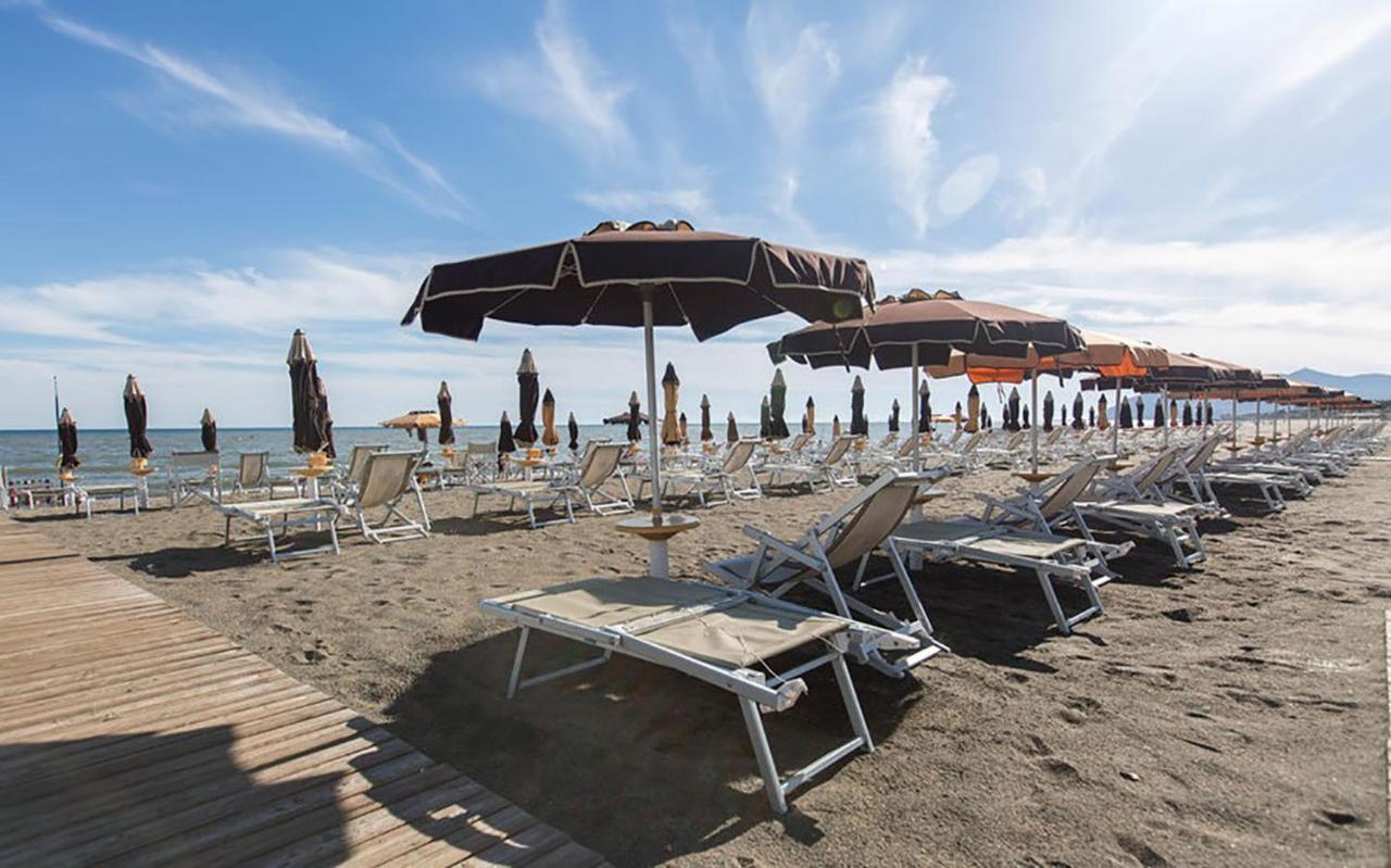 Hotel Anna تيراتشينا المظهر الخارجي الصورة